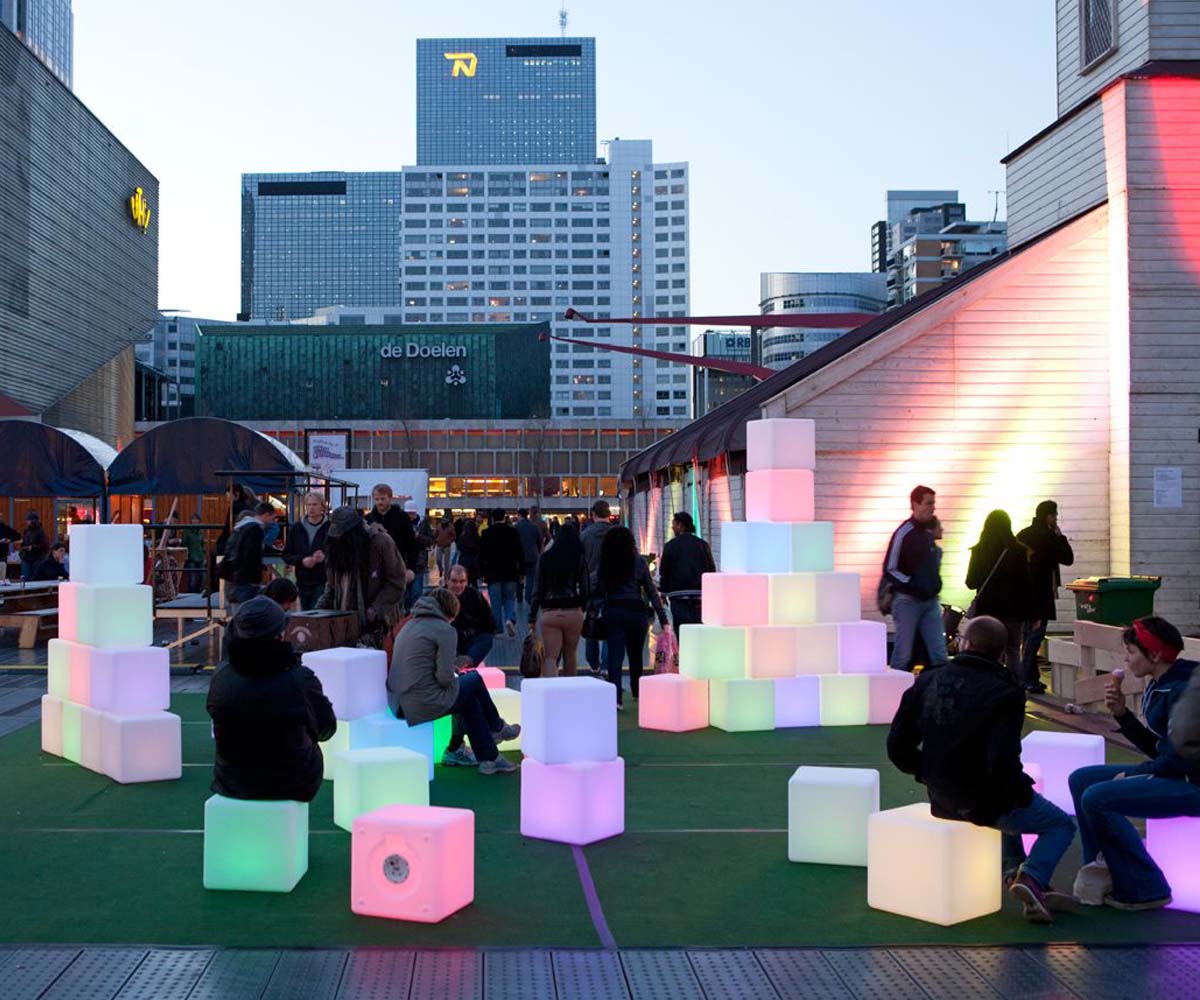 Smart Public Spaces